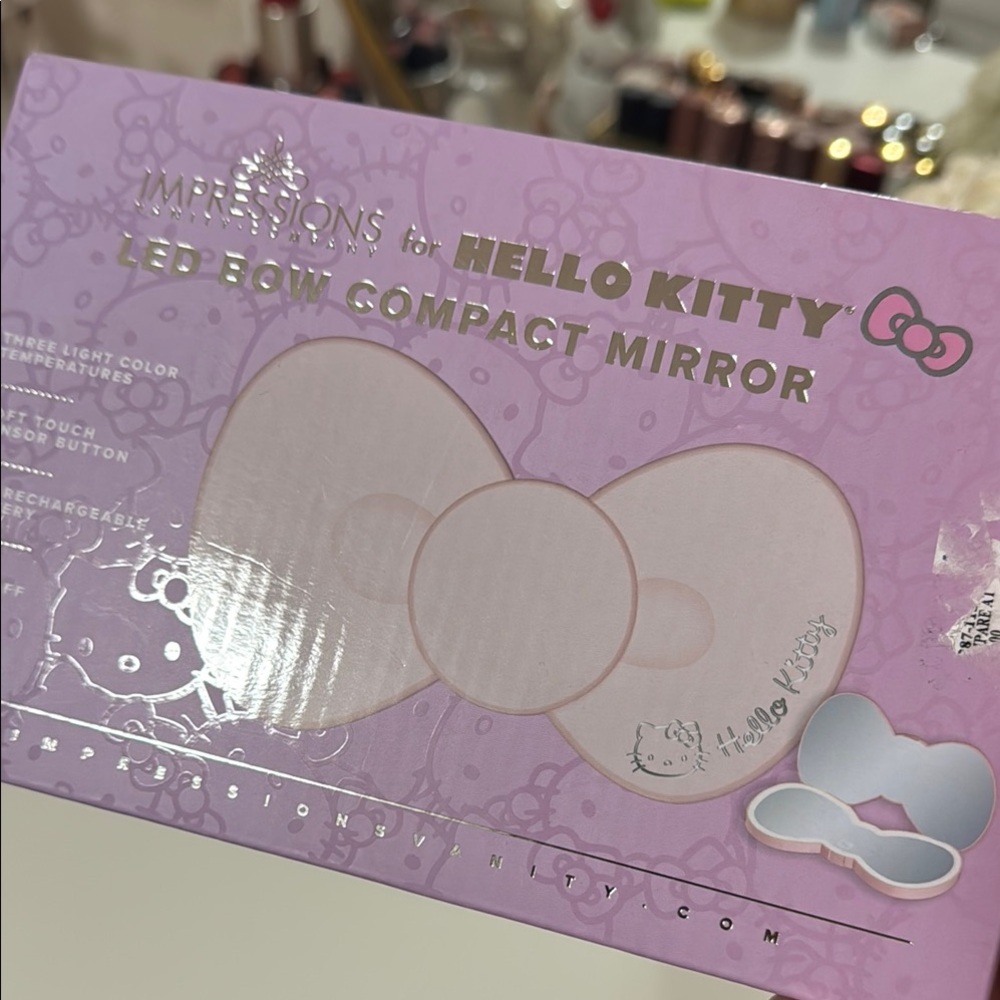 Hello Kitty Pink LED Mirror